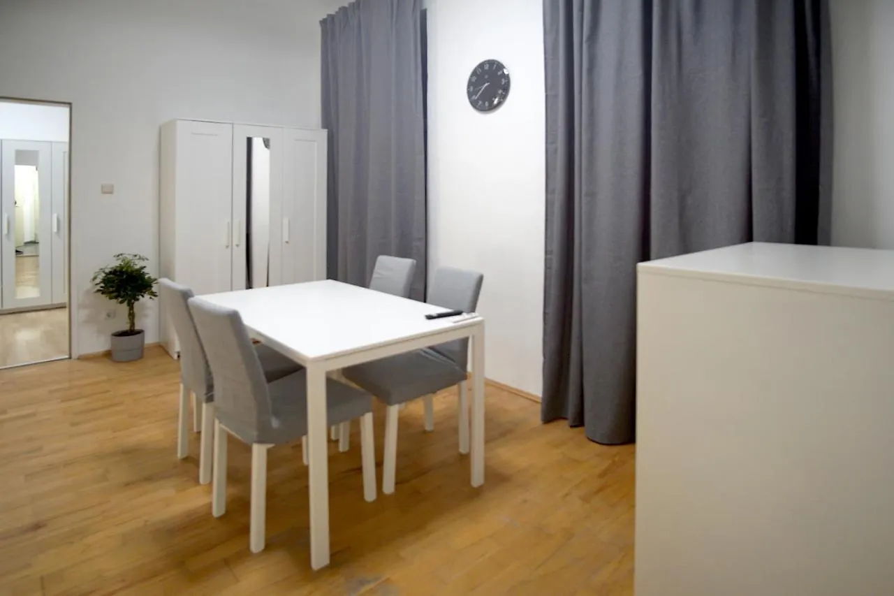Modern Apartment In Central Bécs 0*,  Ausztria
